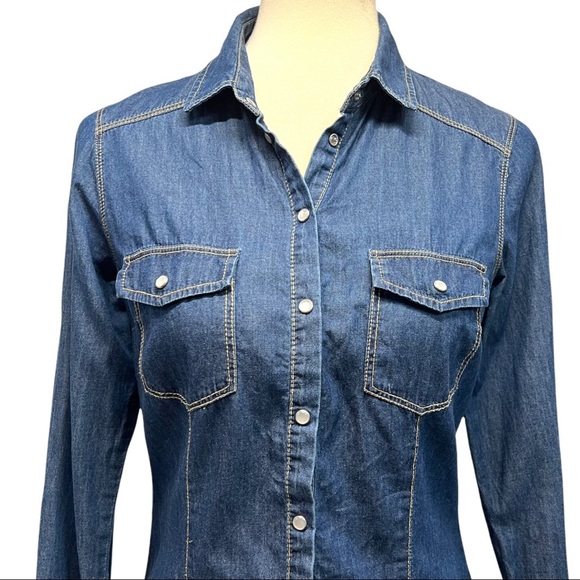 Strativarious ASOS Chambray Denim Pearl Snap Button Front Shirt - Picture 2 of 13